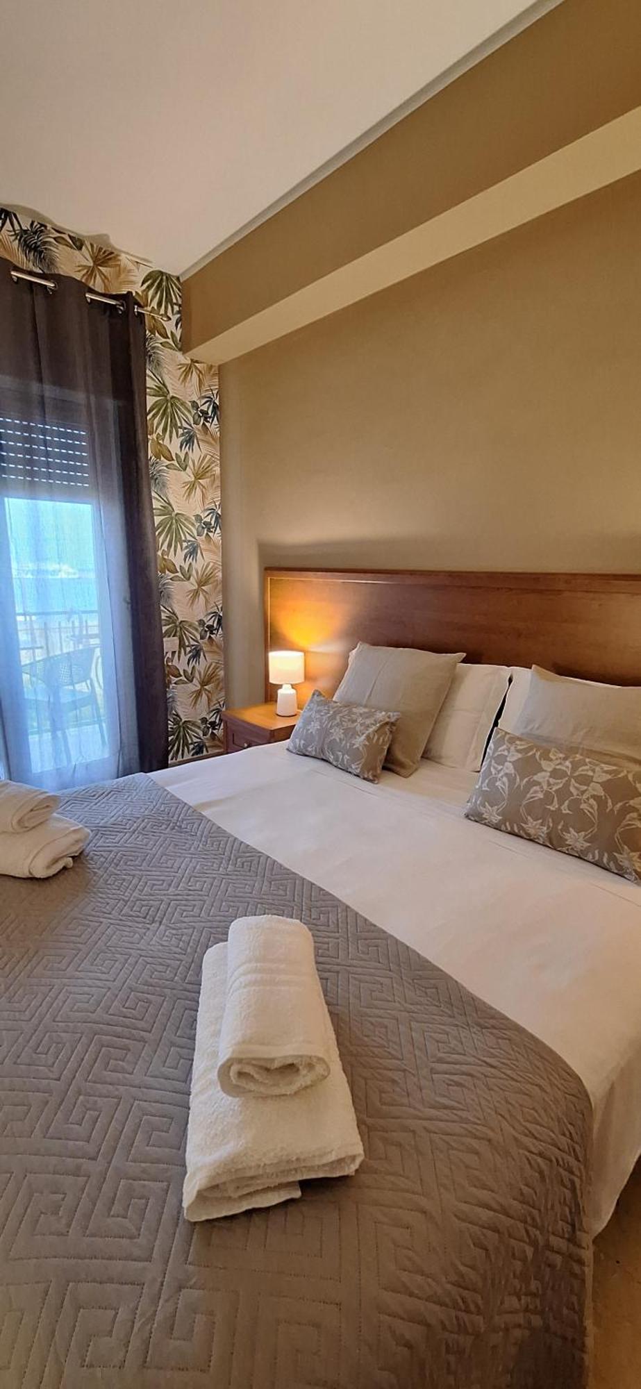 Laranda Rooms Milazzo Bagian luar foto