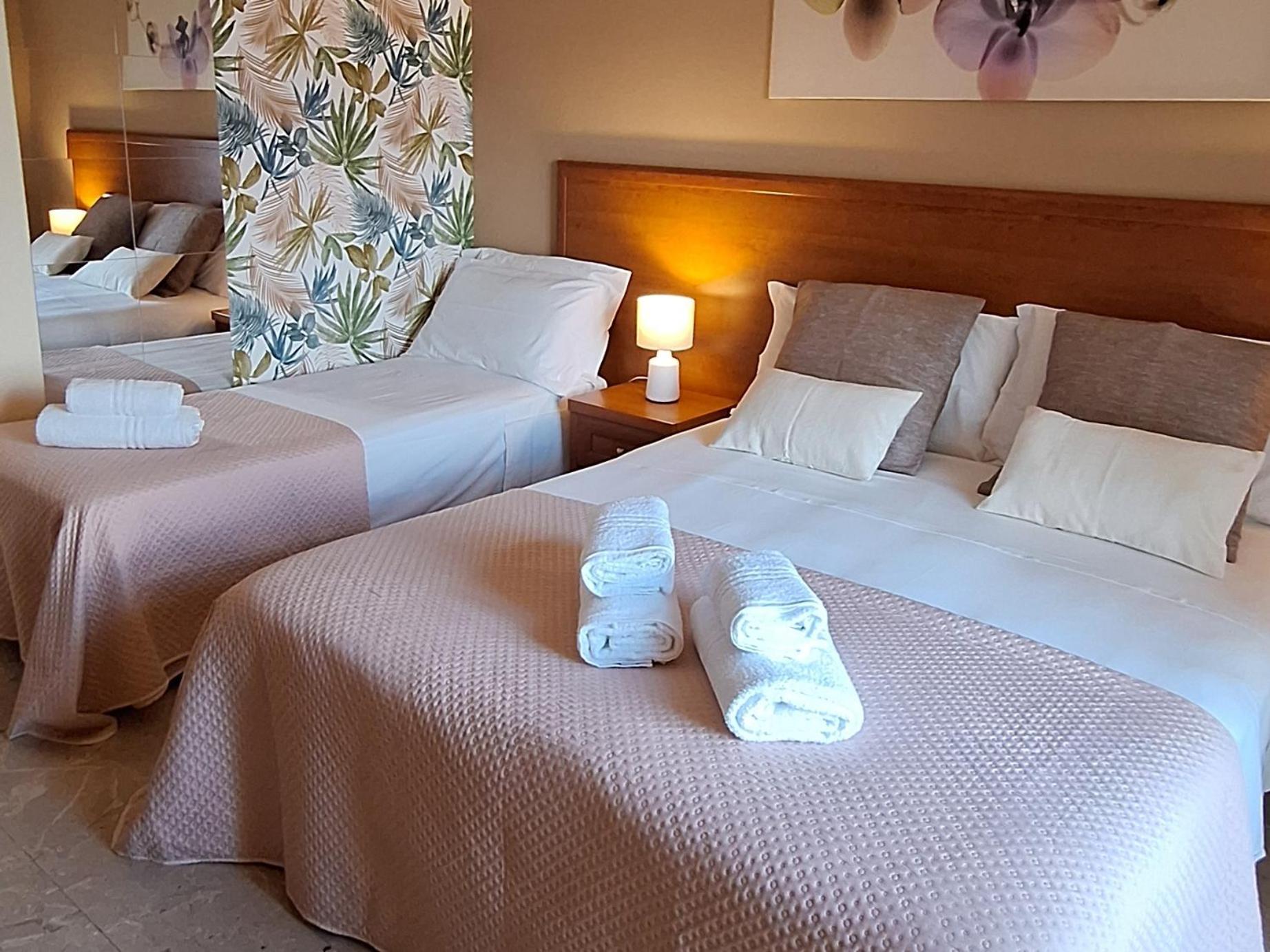 Laranda Rooms Milazzo Bagian luar foto